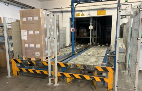 Fördertechnik im Wareneingang bei etol / Tripp Fördertechnik im Wareneingang bei etol / Tripp